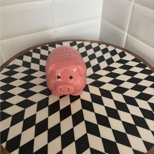 Pink Piggy Salt/pepper Shakers